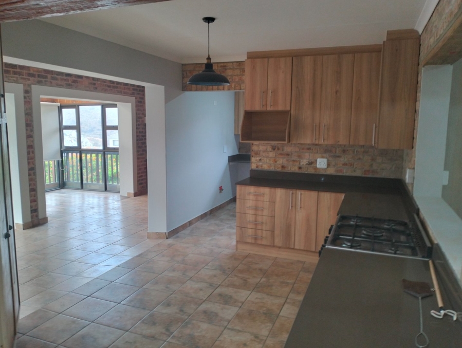 To Let 5 Bedroom Property for Rent in Island View Western Cape